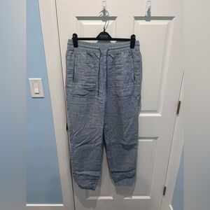 Athleta Retreat 100% linen light blue joggers